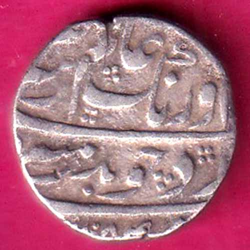 Mughals aurangzeb one rupee silver coin:- OO1910