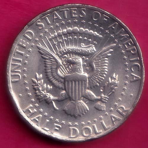 UNC HALF DOLLAR UNITED STATES OF AMERICA:- OO1526